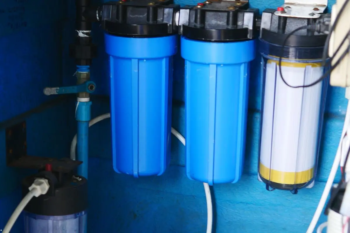 Filtración de agua en hidroponía – cómo asegurar una solución limpia y estable
